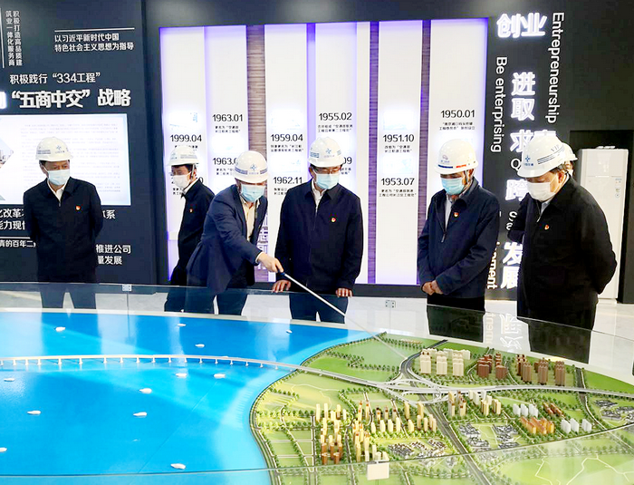 0219【工程公司】福建省委常委、廈門市委書記趙龍調(diào)研翔安大橋（第二東通道）項(xiàng)目-1_調(diào)整大小.png